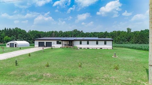 143273 Hawkins Rd, Brownsville, ON, N0L1C0 | Card Image