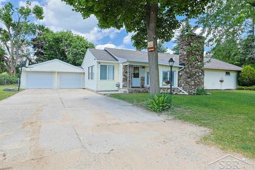 4811 Edgewood Court, Grant Township, MI, 48617 | Card Image