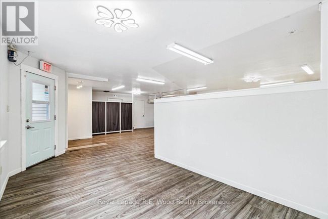 29 Wellington St, Home with 0 bedrooms, 0 bathrooms and 6 parking in Port Burwell ON | Image 11