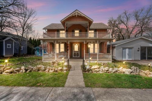 536 Walnut Ave, Lakeside, OH, 43440-1752 | Card Image