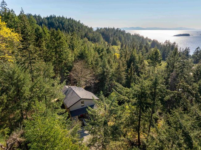 1557 White Sails Dr, House other with 3 bedrooms, 3 bathrooms and 4 parking in Bowen Island BC | Image 36