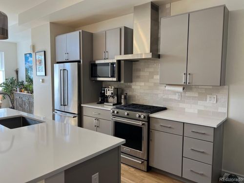 1284 Osceola St, Denver, CO, 80204-1429 | Card Image