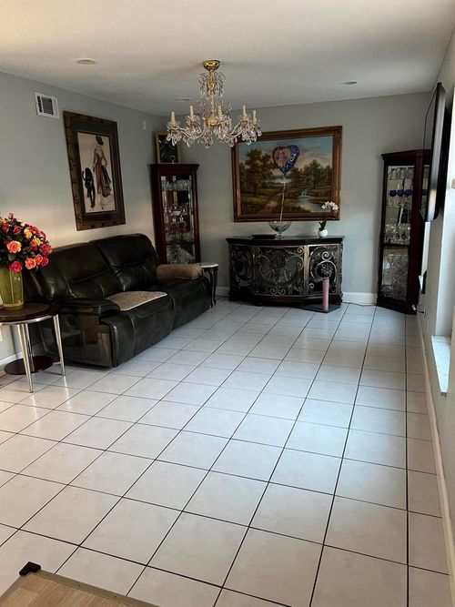 2-1-20 Laredo Pl, Davie, FL, 33324-5553 | Card Image