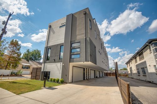 104-4301 Bowser Ave, Dallas, TX, 75219-2823 | Card Image