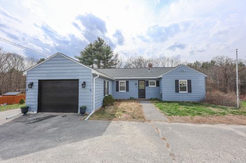 35 Indian Ridge Rd, Hopkinton, NH, 03229-3015 | Card Image