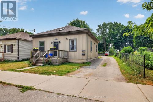 431 South St, London, ON, N6B1C1 | Card Image