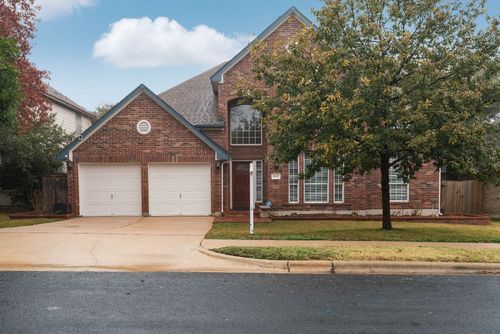 6422 Clairmont Dr, Austin, TX, 78749-3426 | Card Image