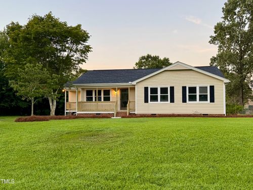 382 Circle Dr, Angier, NC, 27501-9283 | Card Image