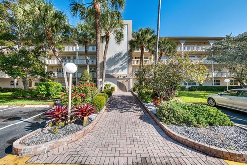 apt-d3-2905 Victoria Pl, Coconut Creek, FL, 33066-1357 | Card Image