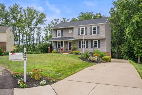 4899 Sioux Ct, Gibsonia, PA, 15044-8271 | Card Image