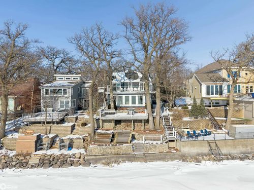 1517 N Shore Dr, Clear Lake, IA, 50428-1217 | Card Image