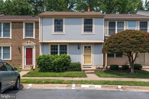 1604 Barnstead Dr, RESTON, VA, 20194-1505 | Card Image