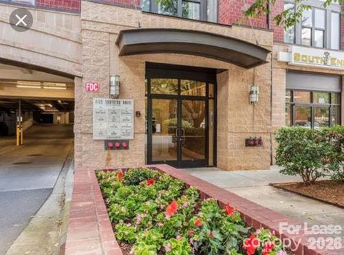 313-2125 Southend Dr, Charlotte, NC, 28203-5082 | Card Image