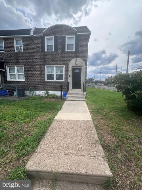 2500 S 57th St, PHILADELPHIA, PA, 19143-6112 | Card Image