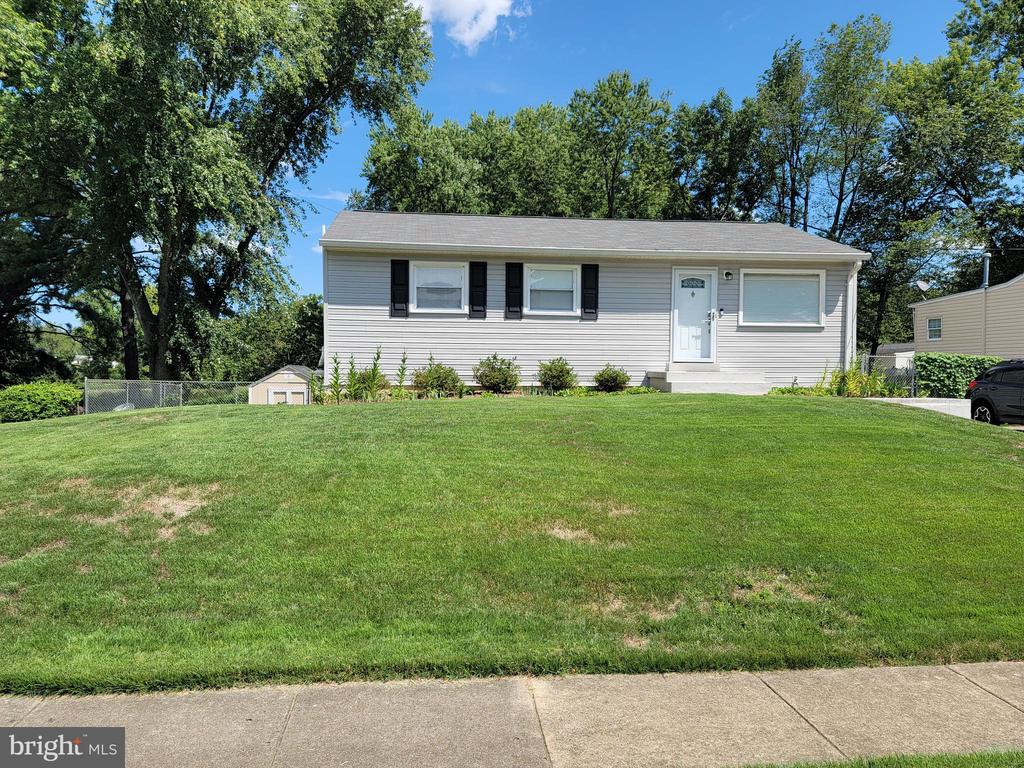Columbia Rd, Woodbridge, VA 22191
