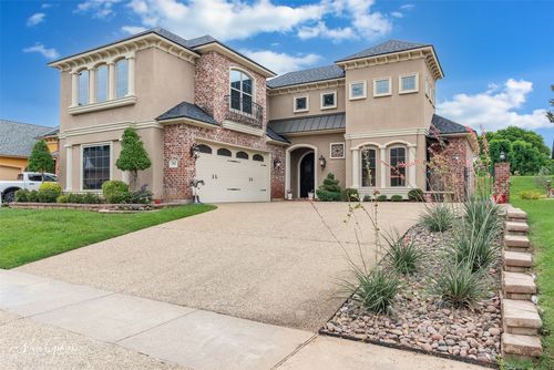 302 Bevly Lake Dr, Bossier City, LA, 71111-5174 | Card Image