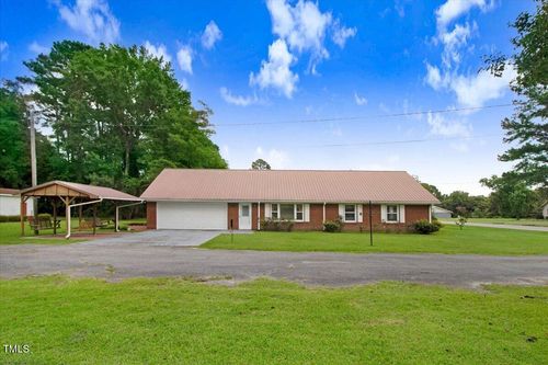 580 Koonce Fork Road, Richlands, NC, 28574 | Card Image