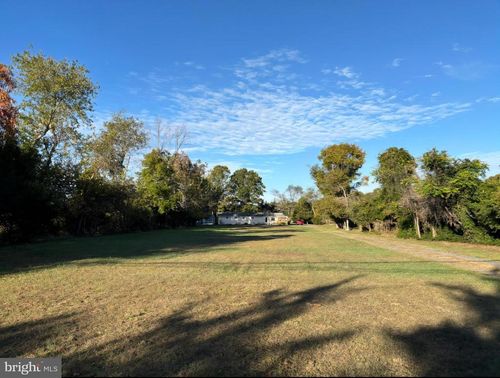 687 Pestleton Rd, WATERFORD WORKS, NJ, 08089-2111 | Card Image