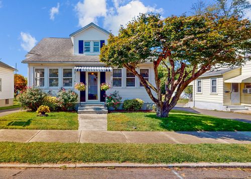38 Ledgecrest Ave, New Britain, CT, 06051-1318 | Card Image