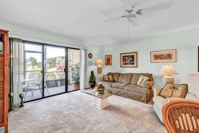 APT-1 - 9628 Riverside Dr, House attached with 2 bedrooms, 2 bathrooms and null parking in Sebastian FL | Image 7