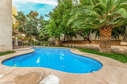1413 Splendido Dr, Las Vegas, NV, 89117-0853 | Card Image