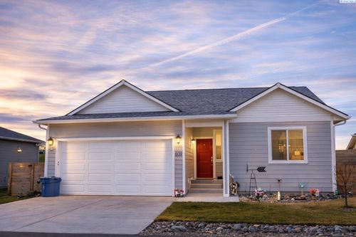 609 Harvest Loop, Palouse, WA, 99161-5102 | Card Image