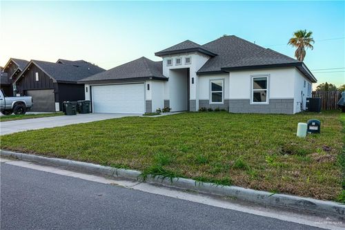 204 N Brooks Circle N, La Feria, TX, 78559 | Card Image