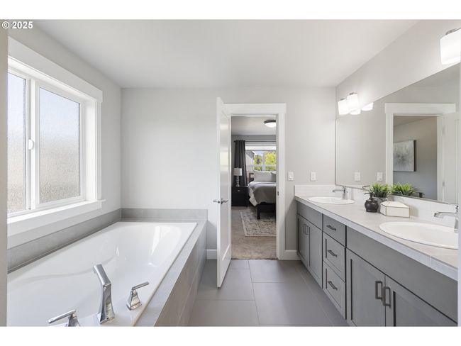 21338 Sw Simon Ter, House other with 5 bedrooms, 3 bathrooms and 2 parking in Sherwood OR | Image 29