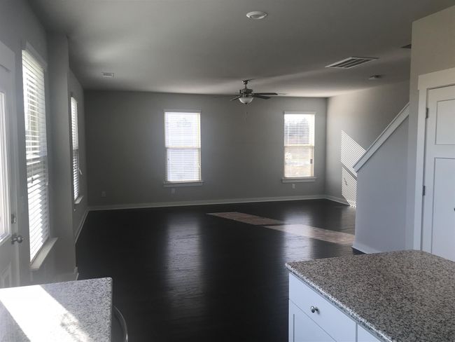 3037 Commonwealth Dr, House other with 4 bedrooms, 3 bathrooms and 4 parking in Spring Hill TN | Image 7