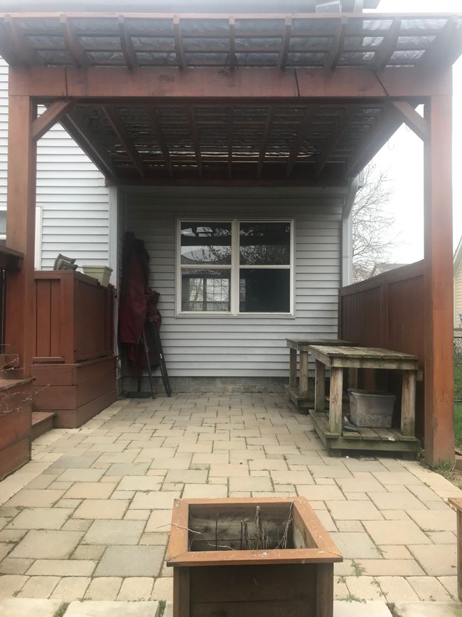 Potting area next to the deck | Image 49