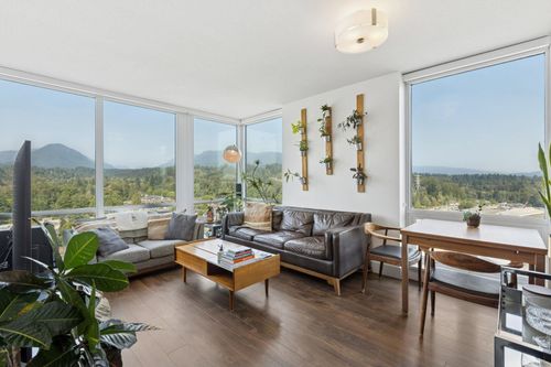 1702-1550 Fern St, North Vancouver, BC, V7J0A9 | Card Image