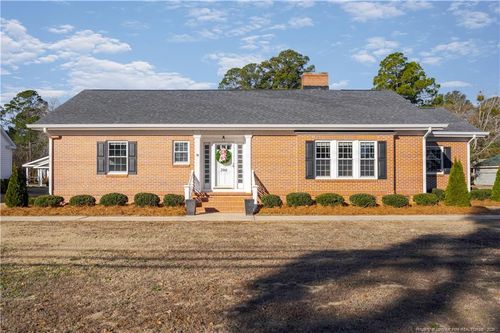 200 S Main St, Salemburg, NC, 28385-8674 | Card Image