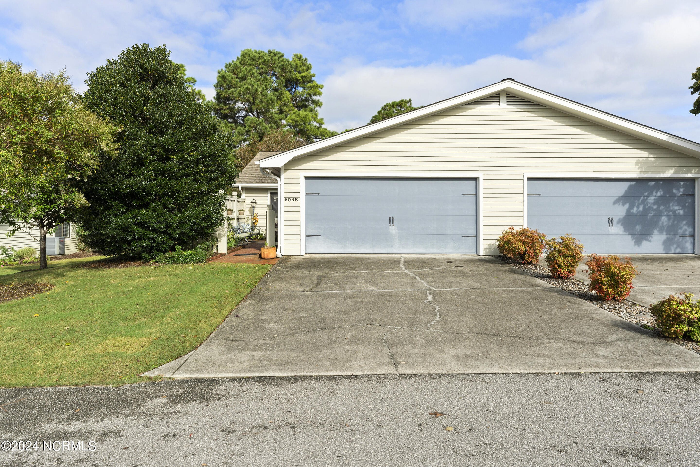 Inland Greens Dr, Wilmington, NC 28405