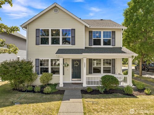 1902 Shipman Ave, Dupont, WA, 98327-8749 | Card Image