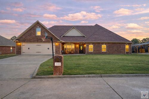340 Meadowridge Cir, Texarkana, AR, 71854-9579 | Card Image