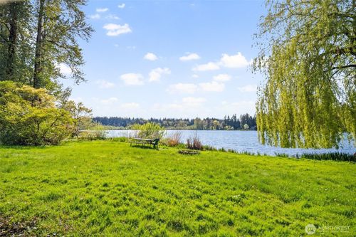 16538 Se 19th St, Bellevue, WA, 98008-5344 | Card Image