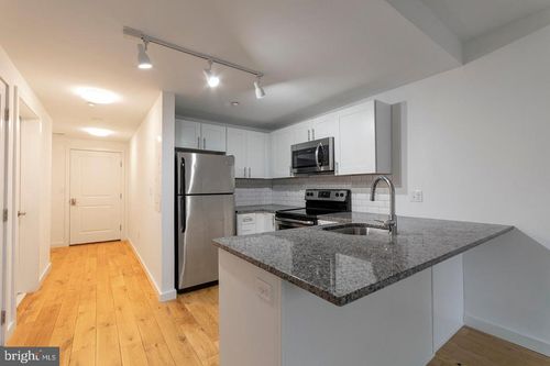 apt-207b-224 Church St, PHILADELPHIA, PA, 19106-4564 | Card Image