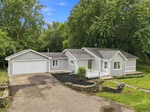 26979 N Ada St, Wauconda, IL, 60084-2261 | Card Image