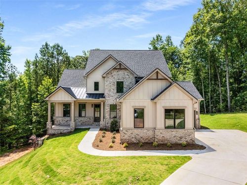 7262 Creekside Way, Jefferson, GA, 30549-8943 | Card Image