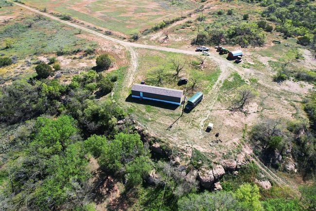 126 Cervenka Rd, House other with 3 bedrooms, 2 bathrooms and null parking in Bronte TX | Image 7