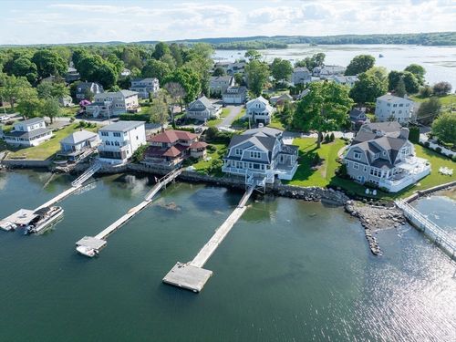 8 Riverside Rd, Gloucester, MA, 01930-1725 | Card Image
