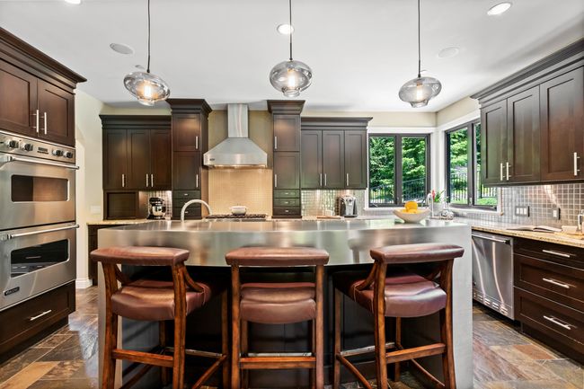 11386 241a St, House other with 4 bedrooms, 5 bathrooms and 6 parking in Maple Ridge BC | Image 10