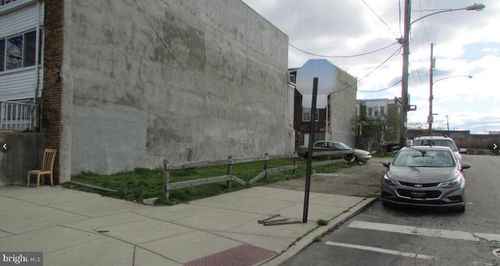 4801 N 7th St, Philadelphia, PA, 19120-3725 | Card Image
