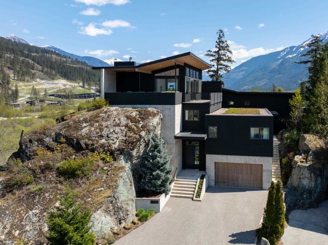 1764 Pinewood Drive, House other with 5 bedrooms, 4 bathrooms and 5 parking in Pemberton BC | Image 28