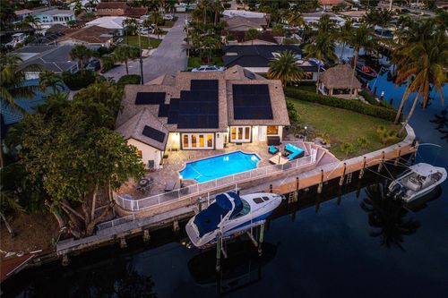 630 Se 9th Ave, Pompano Beach, FL, 33060-8159 | Card Image