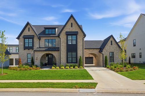 7517 Sutcliff Dr, College Grove, TN, 37046-2056 | Card Image