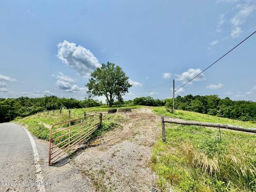10 Battle Rd, Mackville, KY, 40040-7026 | Card Image