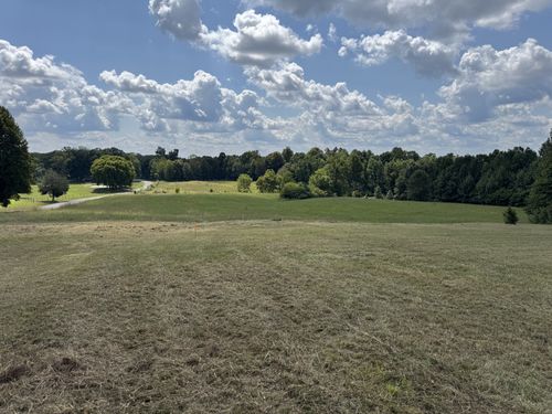 595 Sadlers Chapel Rd, Lafayette, TN, 37083-4704 | Card Image