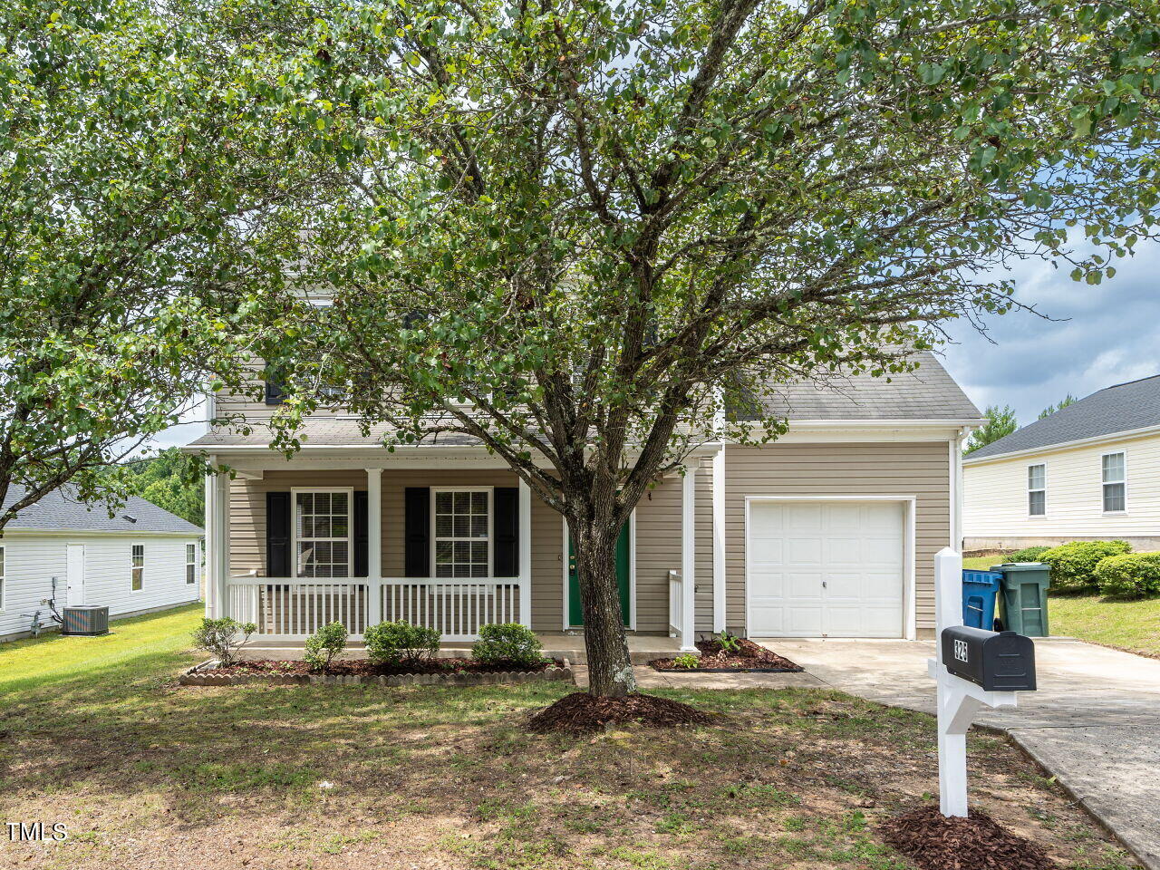 Lodestone Dr, Durham, NC 27703