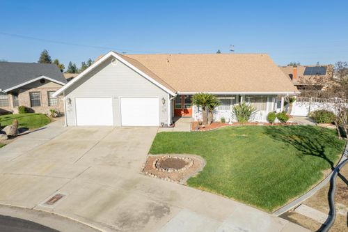 2054 Irving Circle, Tulare, CA, 93274 | Card Image